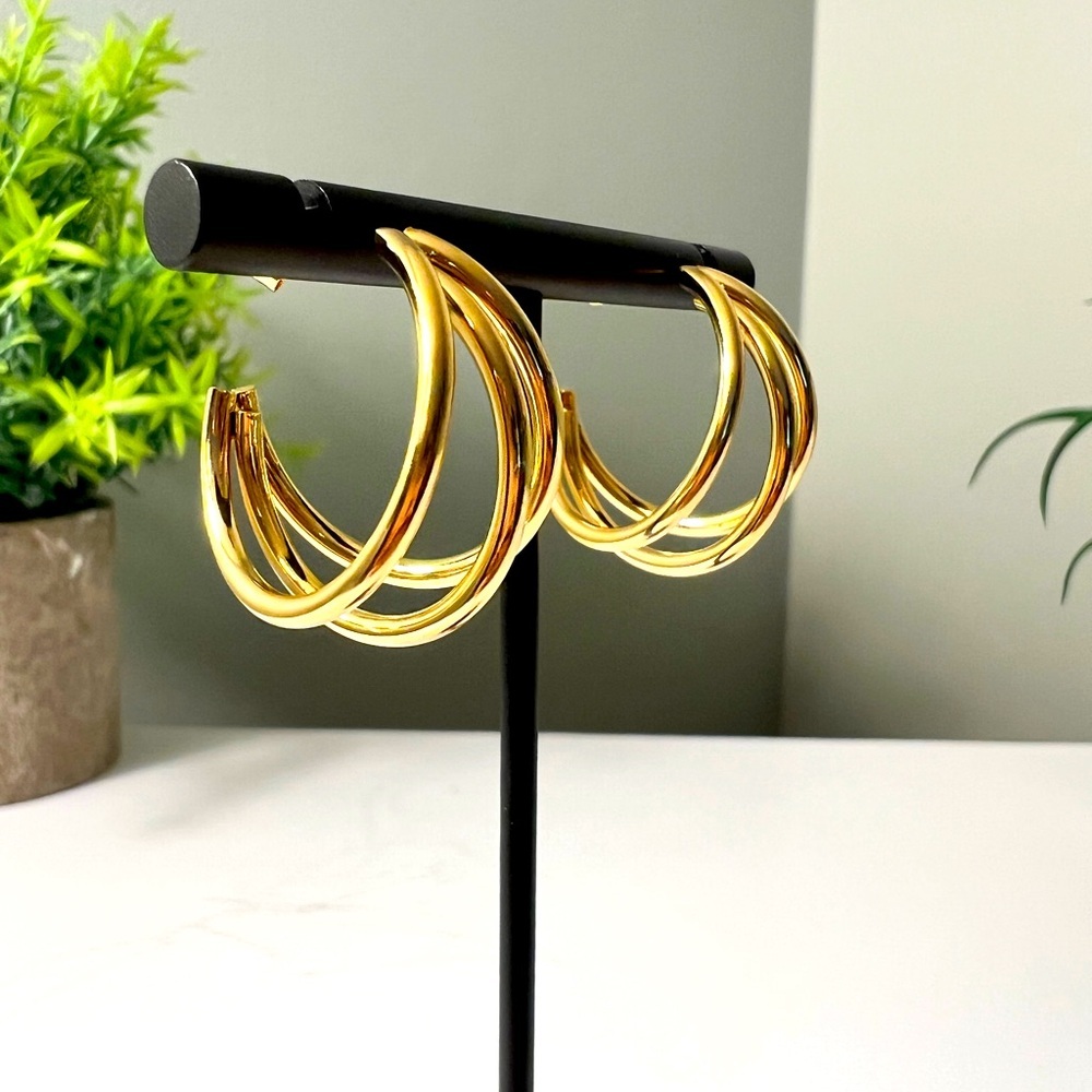 BRAND NEW Elegant Triple Hoop 18K Gold Plated Earrings - Picture 3 of 6